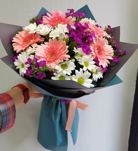 Gerbera Çiçeği Buketi 